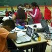 Alunos usam a ciência para escrever poemas