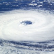 Dos oceanos à terra: a origem dos furacões